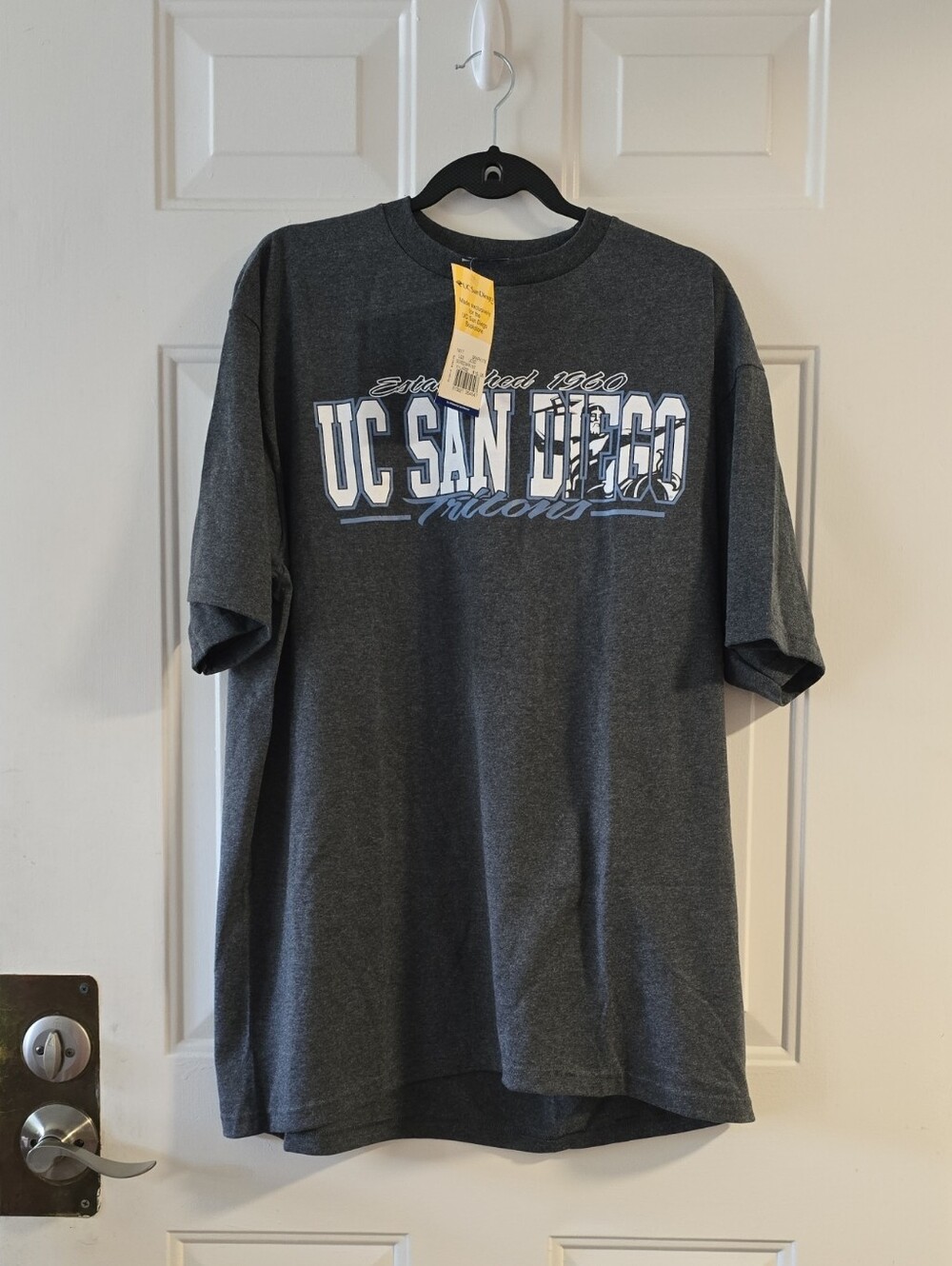 Charcoal Gray Tritons Short Sleeve Tee NWT XL